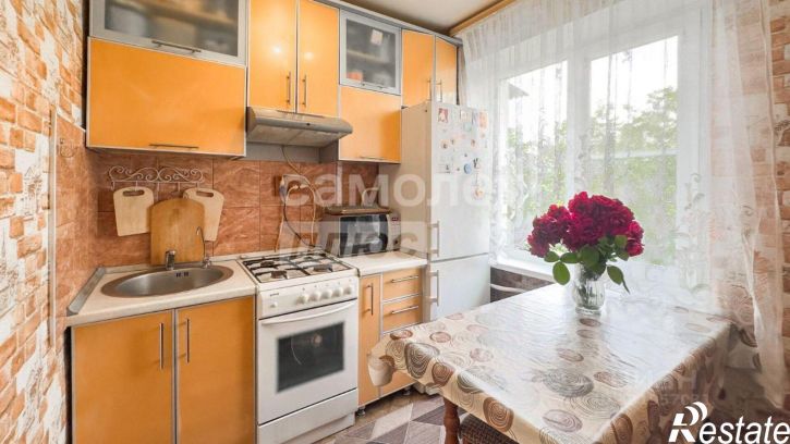 2-комн квартира ул Гидростроителей, 19,  д. 19