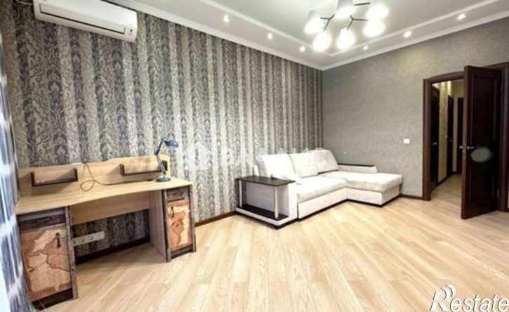 2-комн квартира ул им. Архитектора Петина, 14,  д. 14