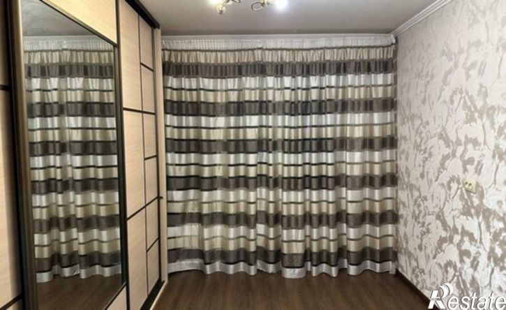 2-комн квартира ул им. Селезнева, 80,  д. 80