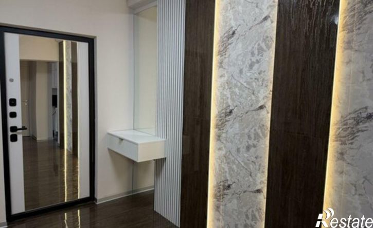 2-комн квартира ул им. Генерала Трошева Г.Н., 45,  д. 45
