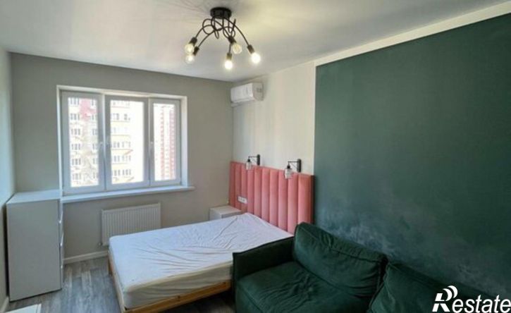 1-комн квартира ул им. Героя Яцкова И.В., 9 3,  д. 9 3,  к. 3