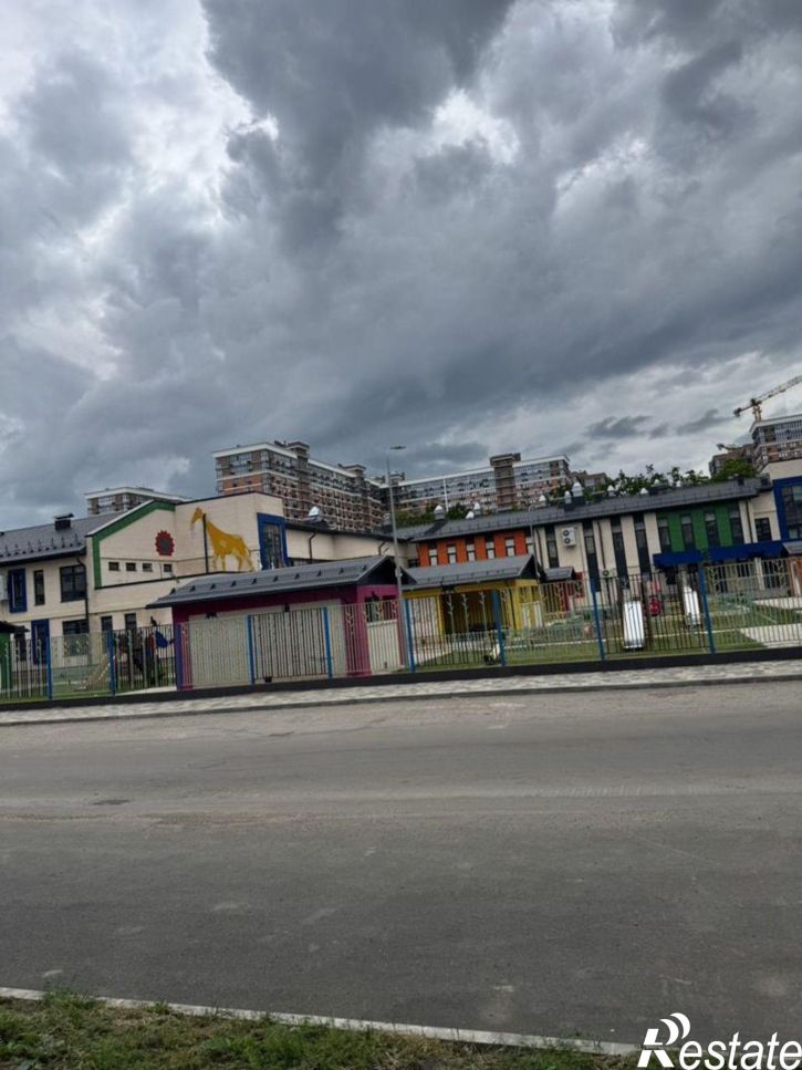 Отдельное здание улица Константина Гондаря, 98