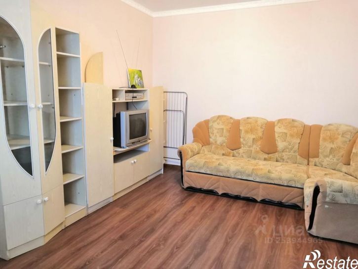 1-комн квартира пр-кт Чекистов, 8/3,  д. 8/3
