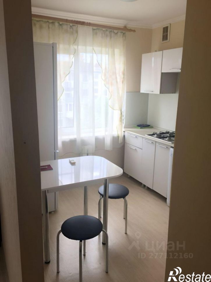 1-комн квартира ул им. Космонавта Гагарина, 135,  д. 135