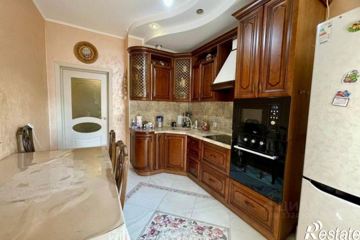 2-комн квартира ул им. 70-летия Октября, 1/2,  д. 1/2