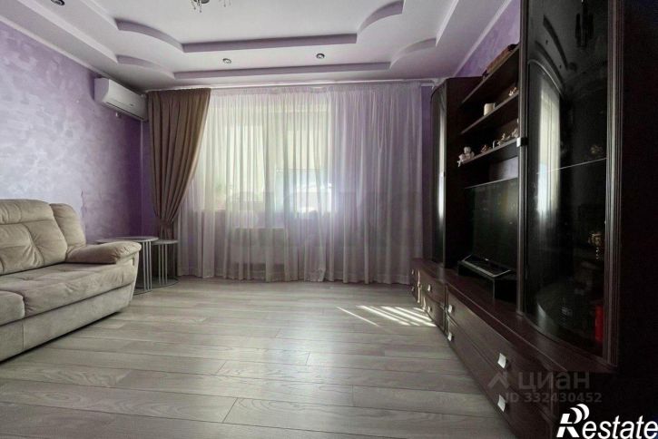 2-комн квартира ул им. 70-летия Октября, 1/2,  д. 1/2