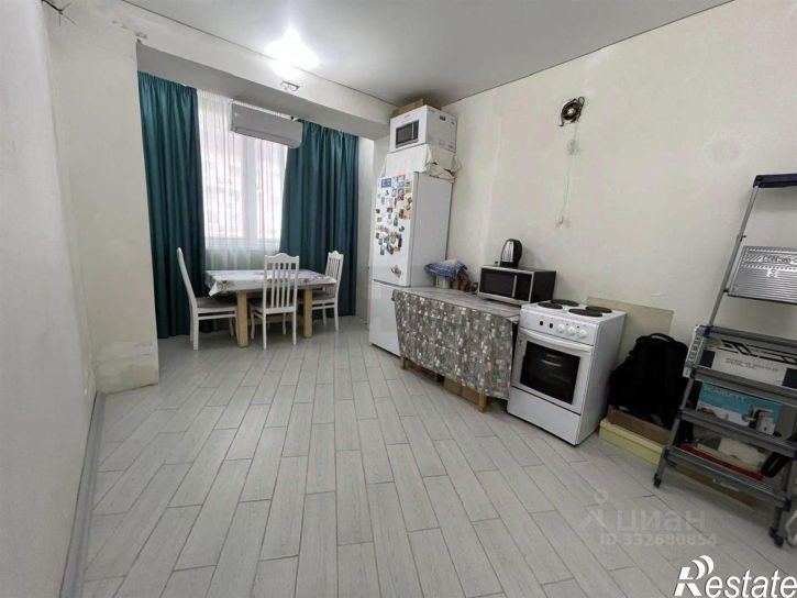 1-комн квартира ул им. Сергея Есенина, 94,  д. 94
