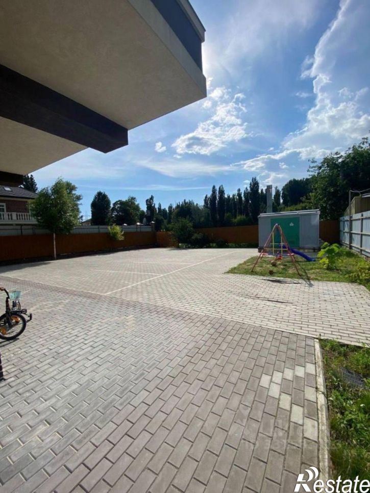 4-комн квартира ул Береговая, 10/3,  д. 10/3