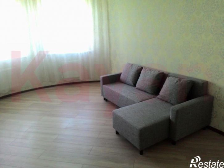 2-комн квартира Новаторов ул.