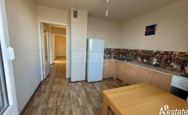 2-комн квартира ул им. 40-летия Победы, 33/10,  д. 33/10