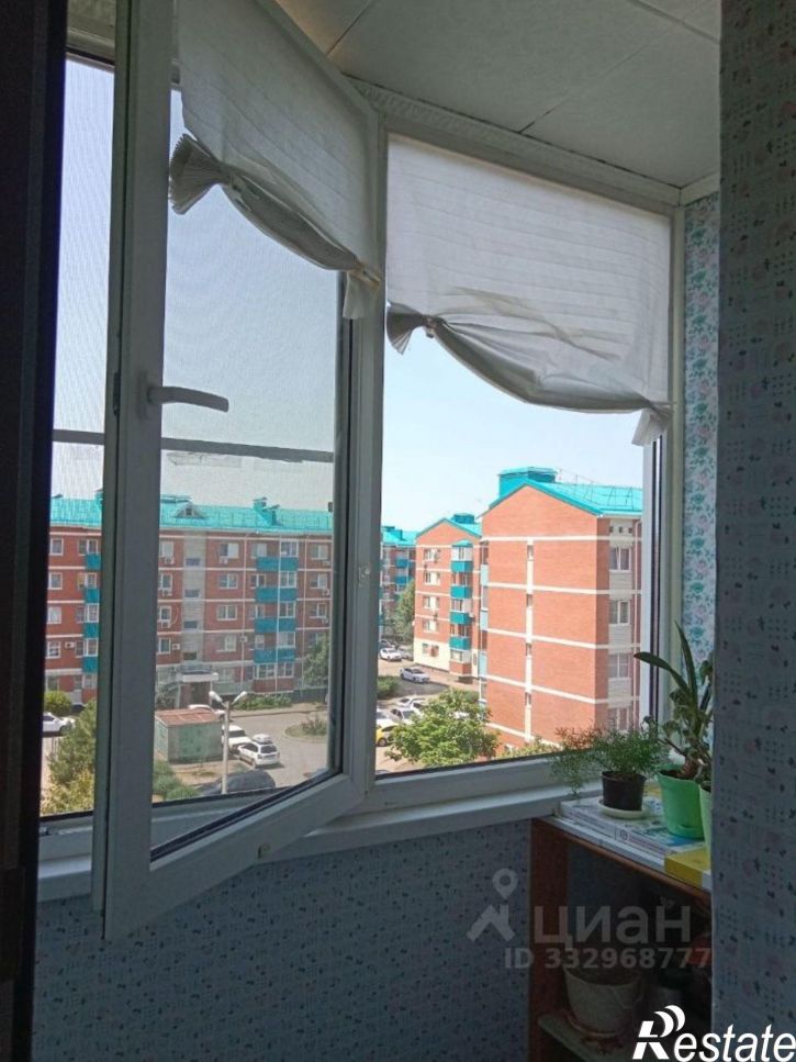 2-комн квартира ул им. Лодыгина А.Н., 1,  д. 1