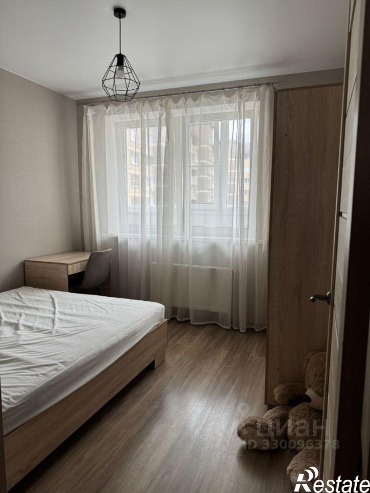2-комн квартира ул им. лётчика Позднякова, 2 5,  д. 2 5,  к. 5