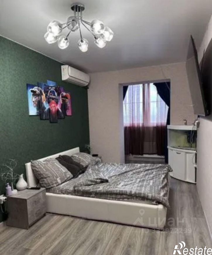2-комн квартира ул им. Комарова В.М., 106Б 3,  д. 106Б 3,  к. 3