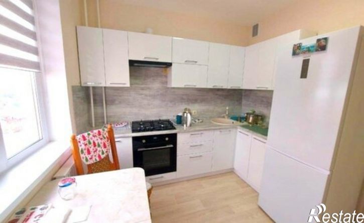 3-комн квартира пр-кт Чекистов, 21,  д. 21