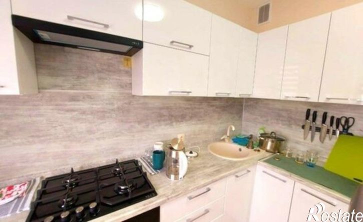 3-комн квартира пр-кт Чекистов, 21,  д. 21