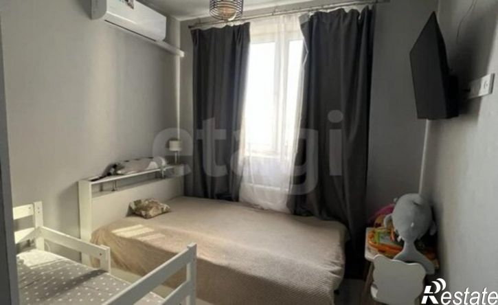 2-комн квартира ул им. Евгении Жигуленко, 3 1,  д. 3 1,  к. 1