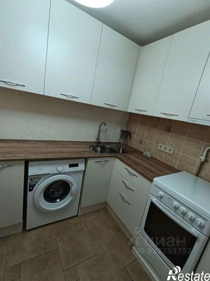 1-комн квартира ул Уральская, 204,  д. 204