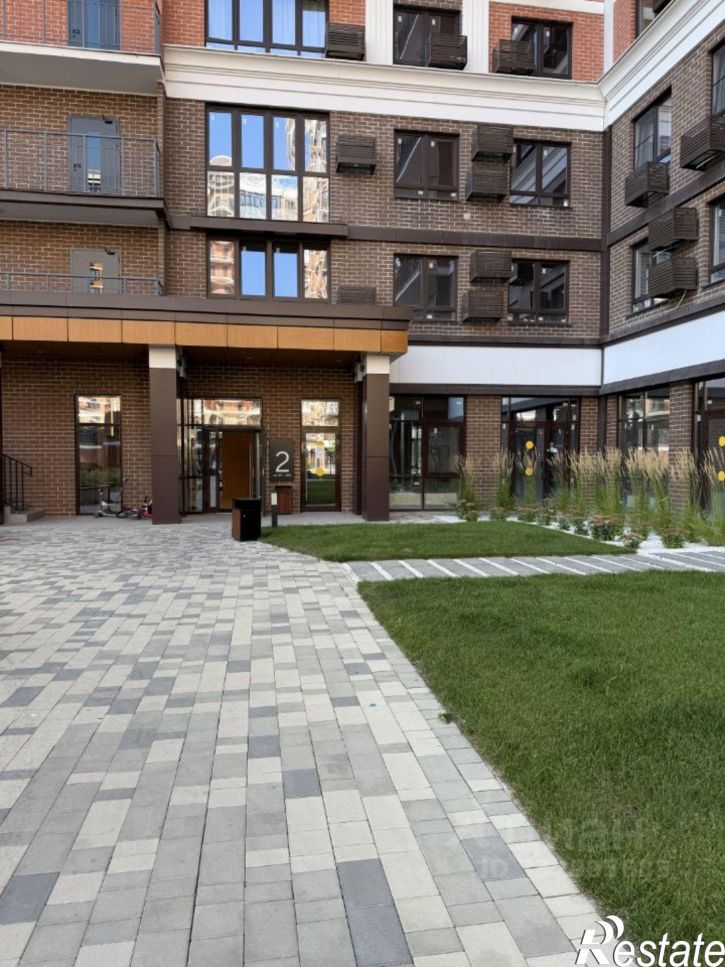 2-комн квартира улица Ивана Беличенко, 86к3