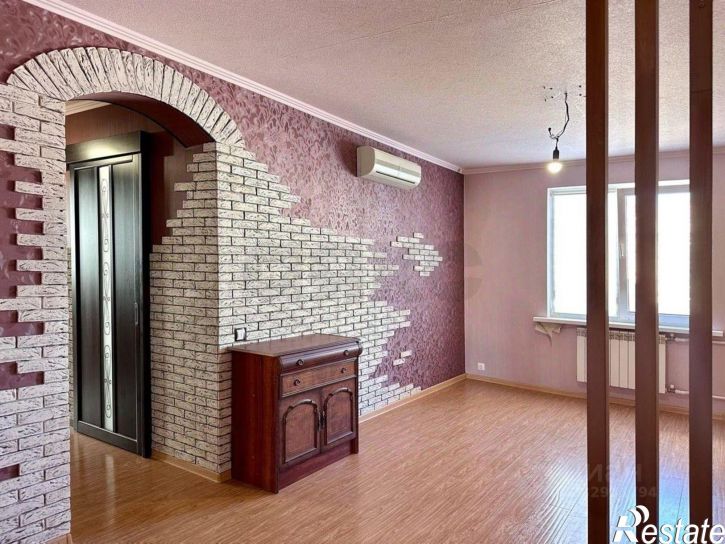 3-комн квартира ул Монтажников, 5,  д. 5