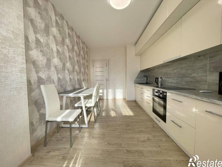 1-комн квартира Заполярная улица, 37к4