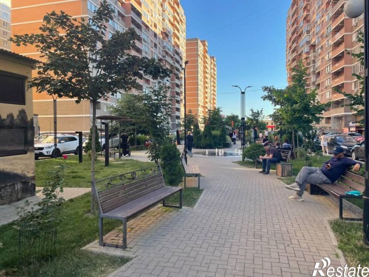 1-комн квартира Заполярная улица, 37к4