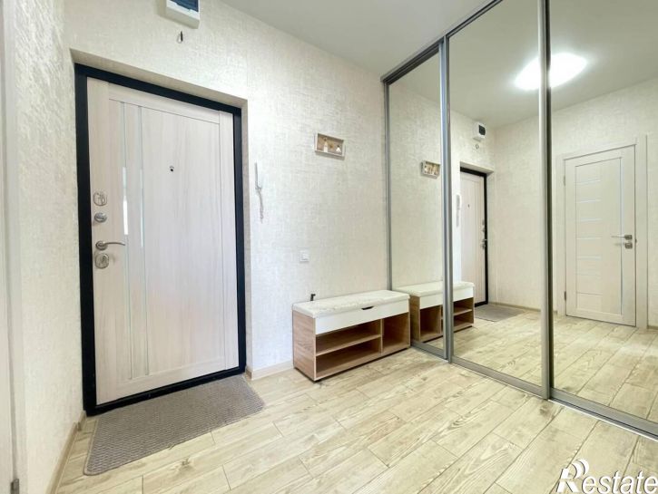 1-комн квартира Заполярная улица, 37к4