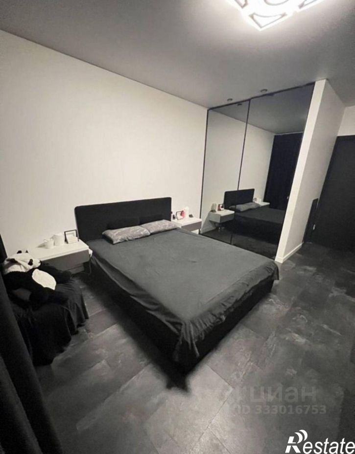 2-комн квартира ул им. лётчика Позднякова, 2 2,  д. 2 2,  к. 2