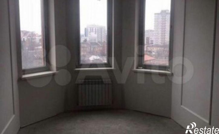 3-комн квартира ул Комсомольская, 8,  д. 8