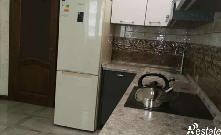 2-комн квартира ул им. Евгении Жигуленко, 9,  д. 9