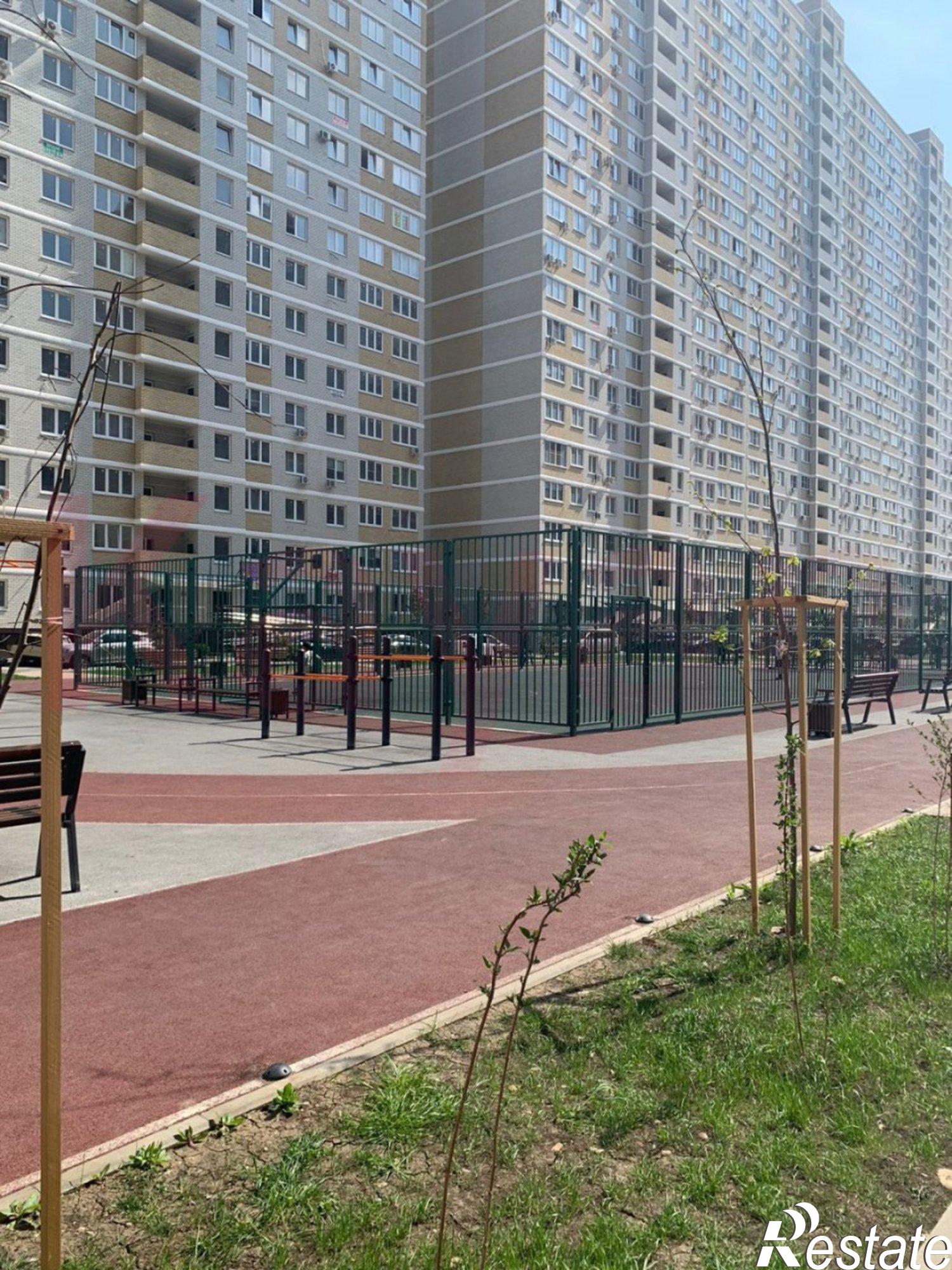 Купить квартиру за 4 900 000 рублей на Заполярная ул.