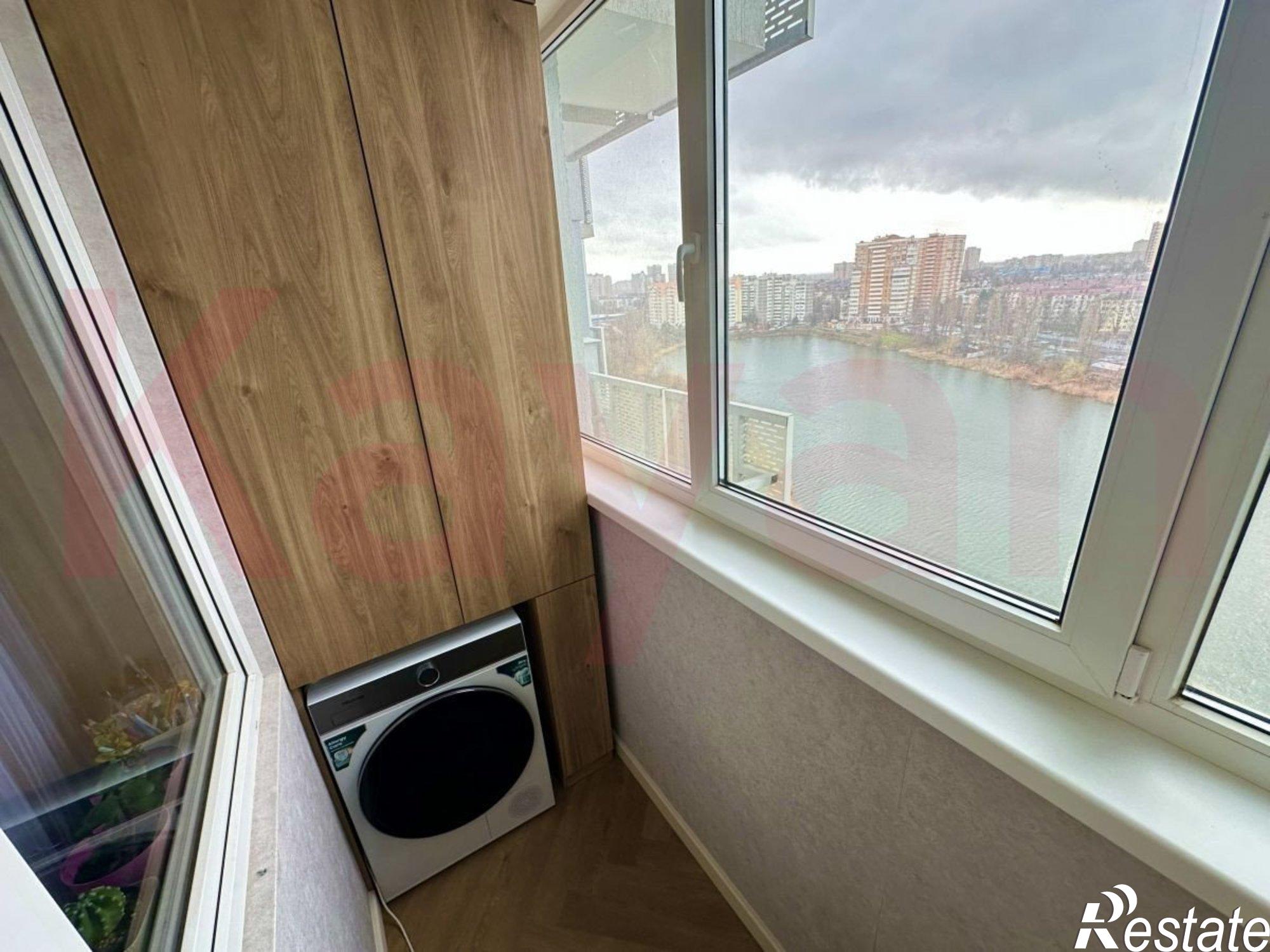 Купить квартиру за 13 500 000 рублей на им. Селезнева ул.