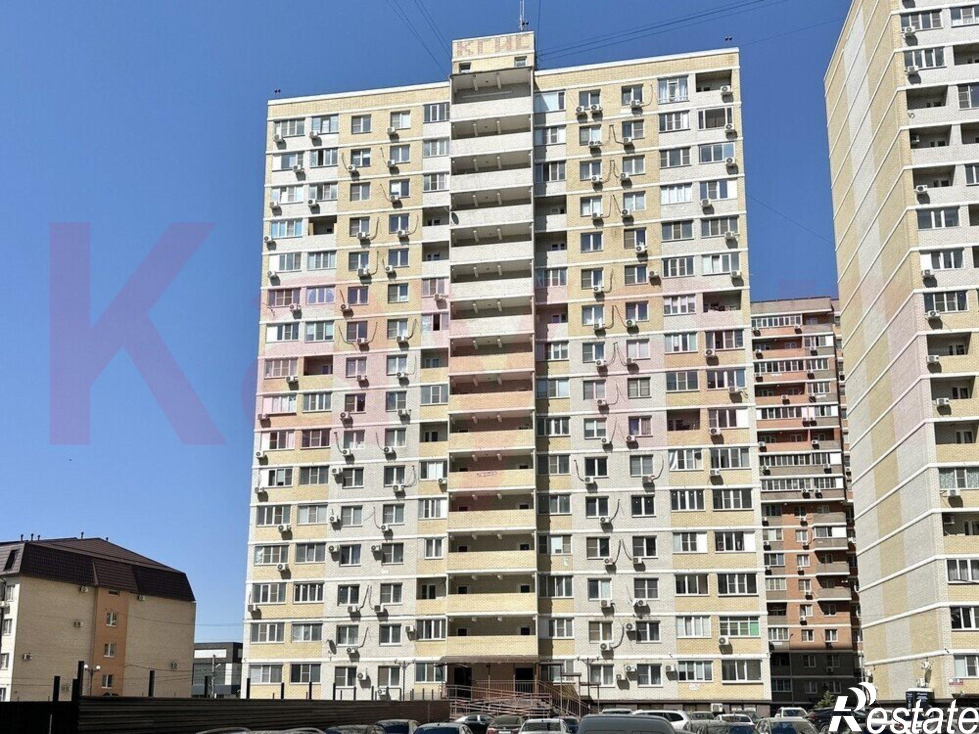 Купить квартиру за 4 500 000 рублей на Заполярная ул.