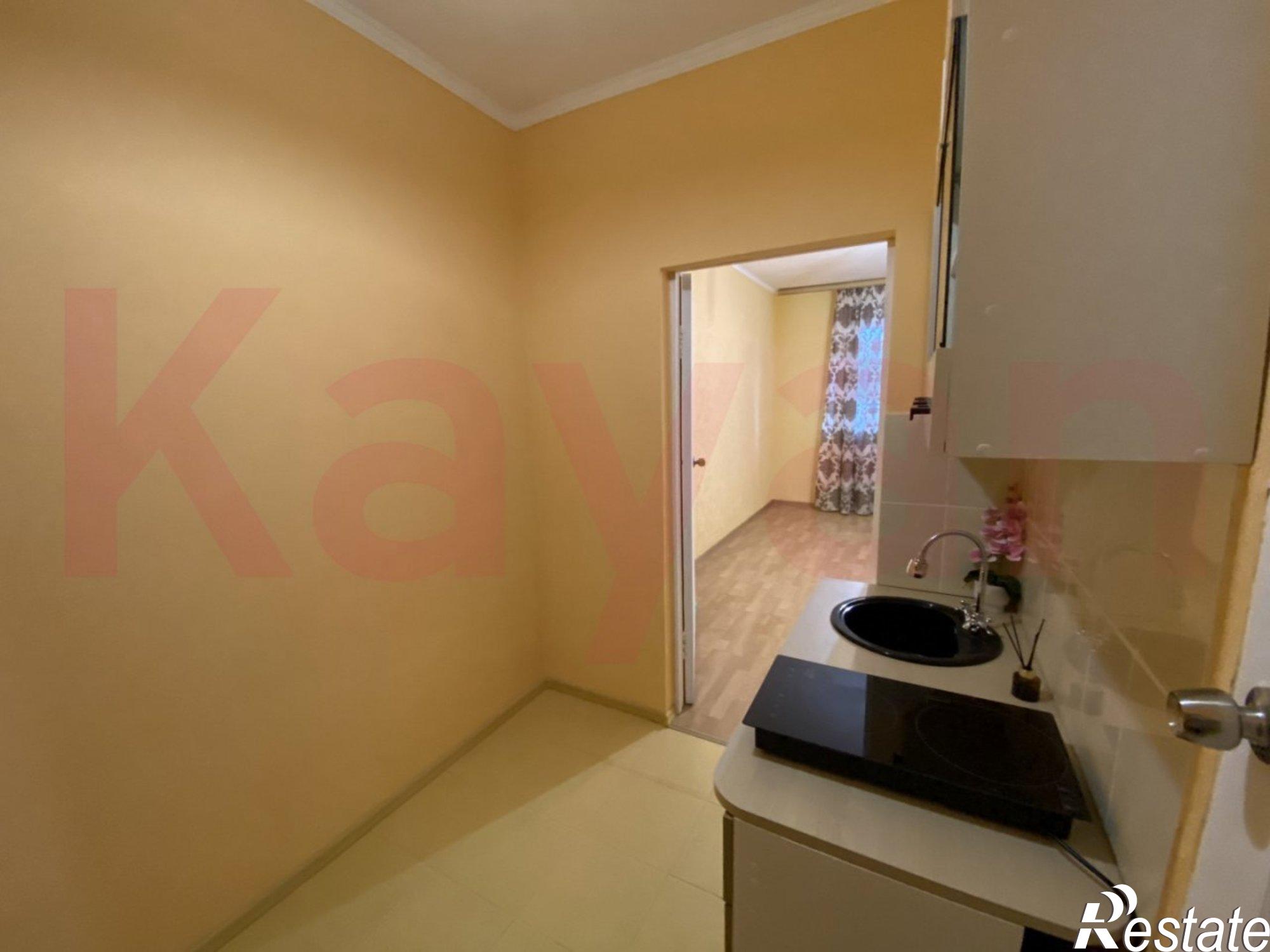 Купить студию за 2 650 000 рублей на Куликова Поля ул.