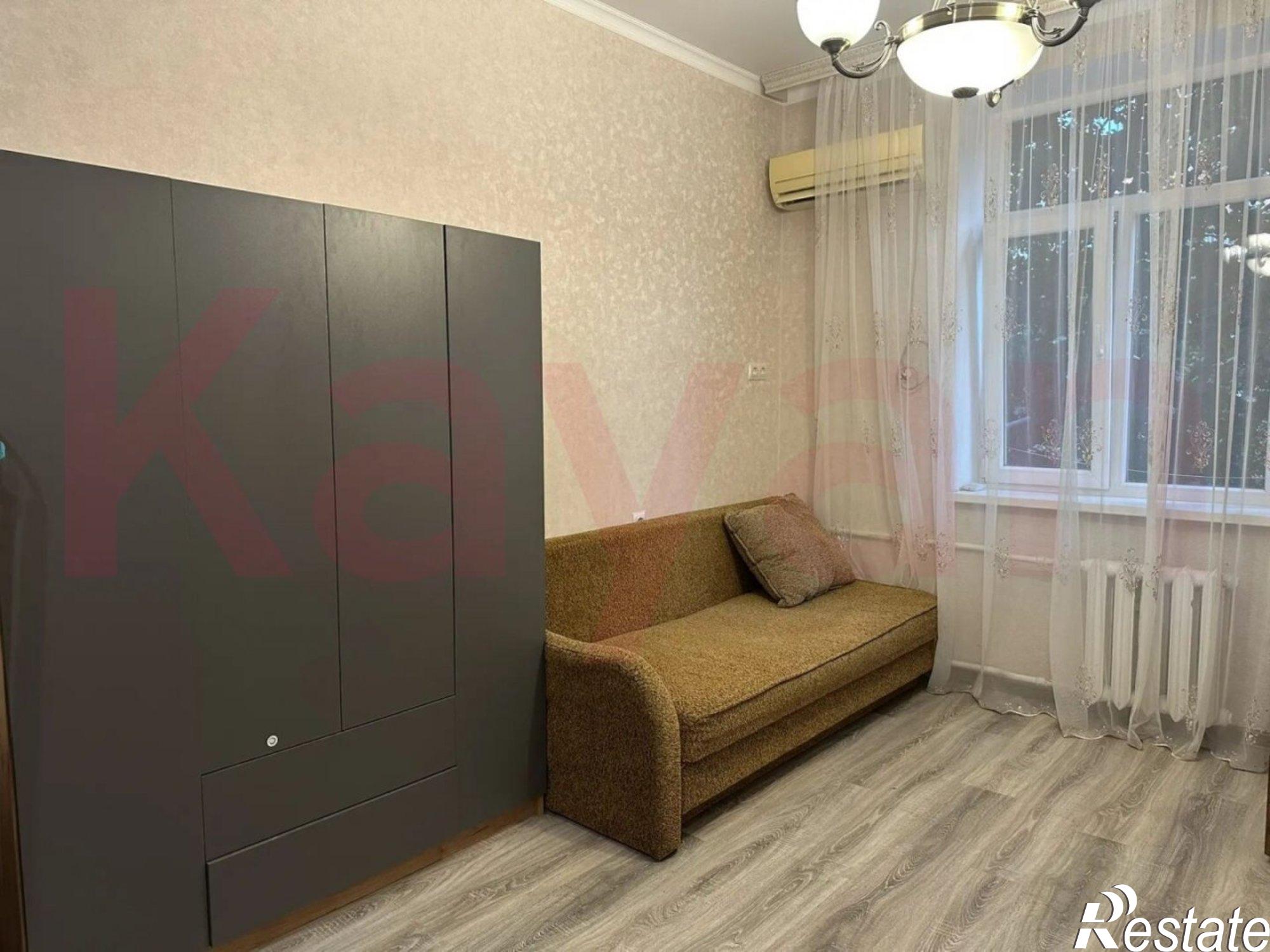 Купить комнату за 2 100 000 рублей на Таманская ул.