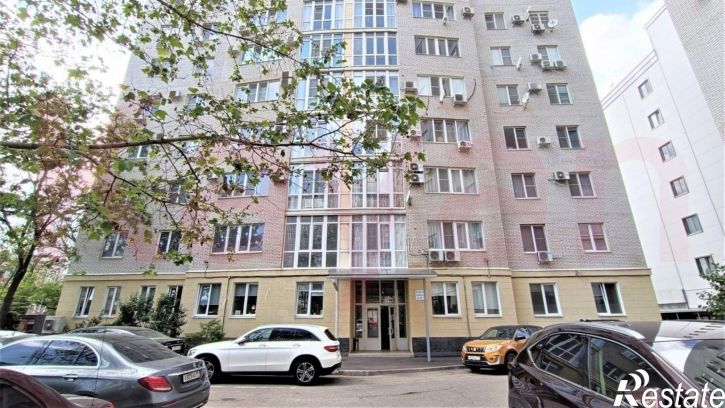 3-комн квартира им. Красина ул.