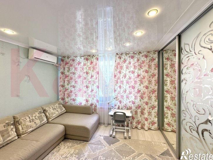 2-комн квартира им. Тургенева ул.
