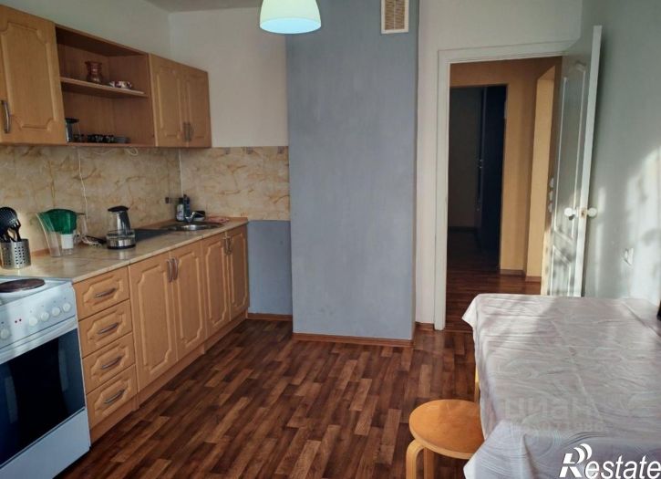 2-комн квартира ул им. Котлярова Н.С., 1,  д. 1