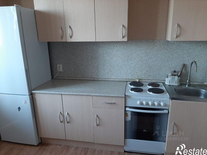 1-комн квартира ул им. Петра Метальникова, 28,  д. 28