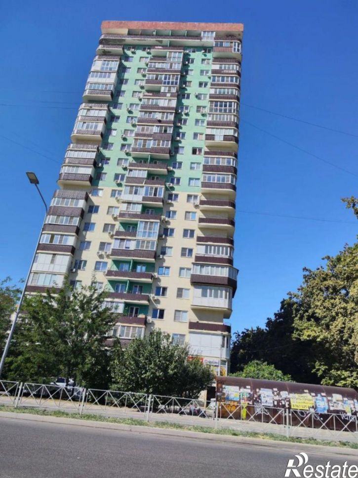 2-комн квартира ул им. 40-летия Победы, 133,  д. 133