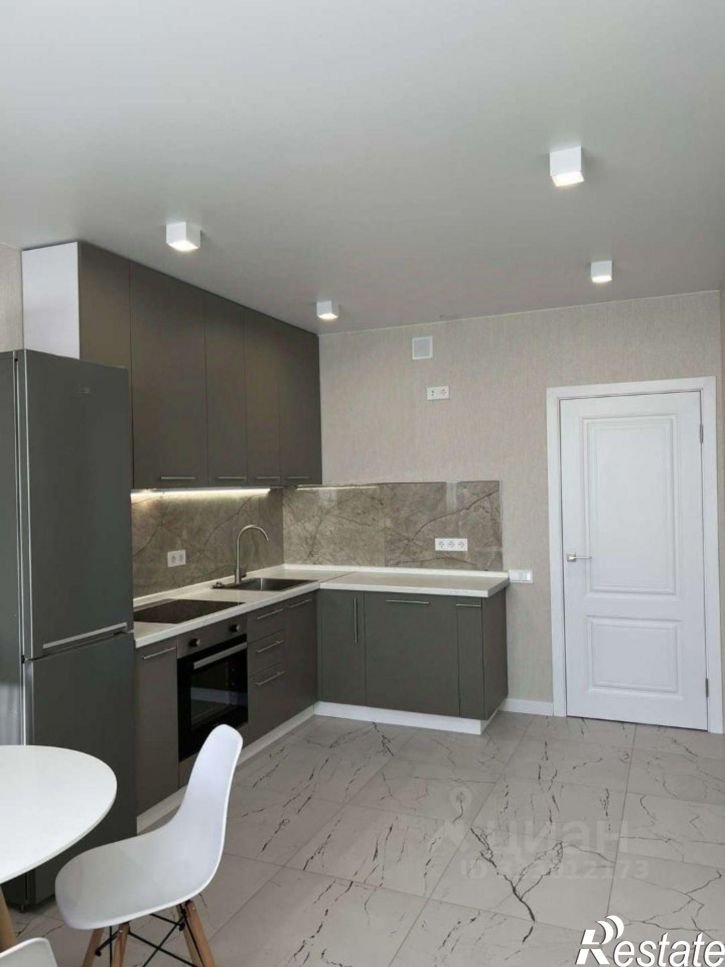 2-комн квартира ул Заполярная, 39 5,  д. 39 5,  к. 5