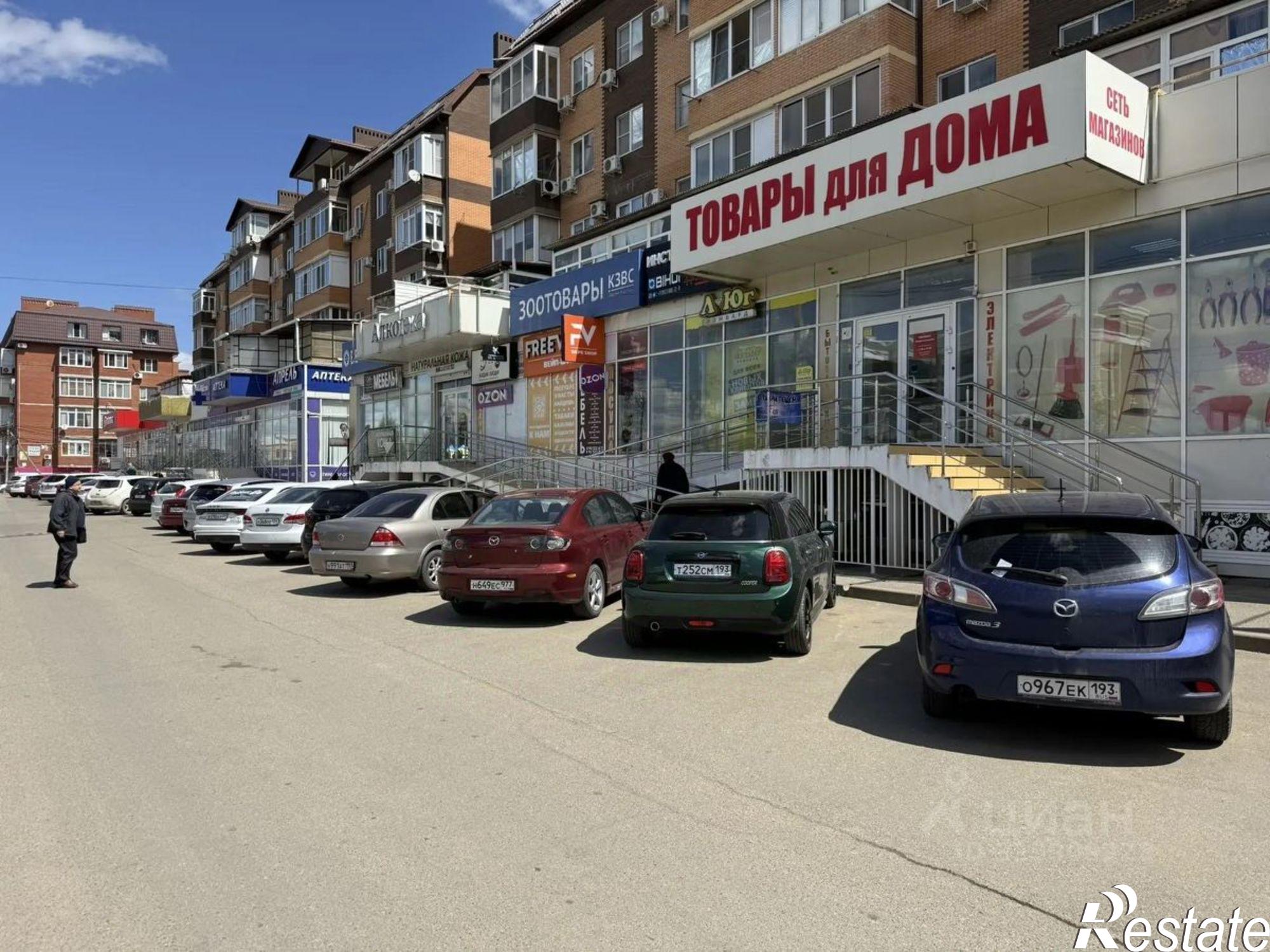 Купить торговое помещение за 24 988 200 рублей на ул Московская, 79/7