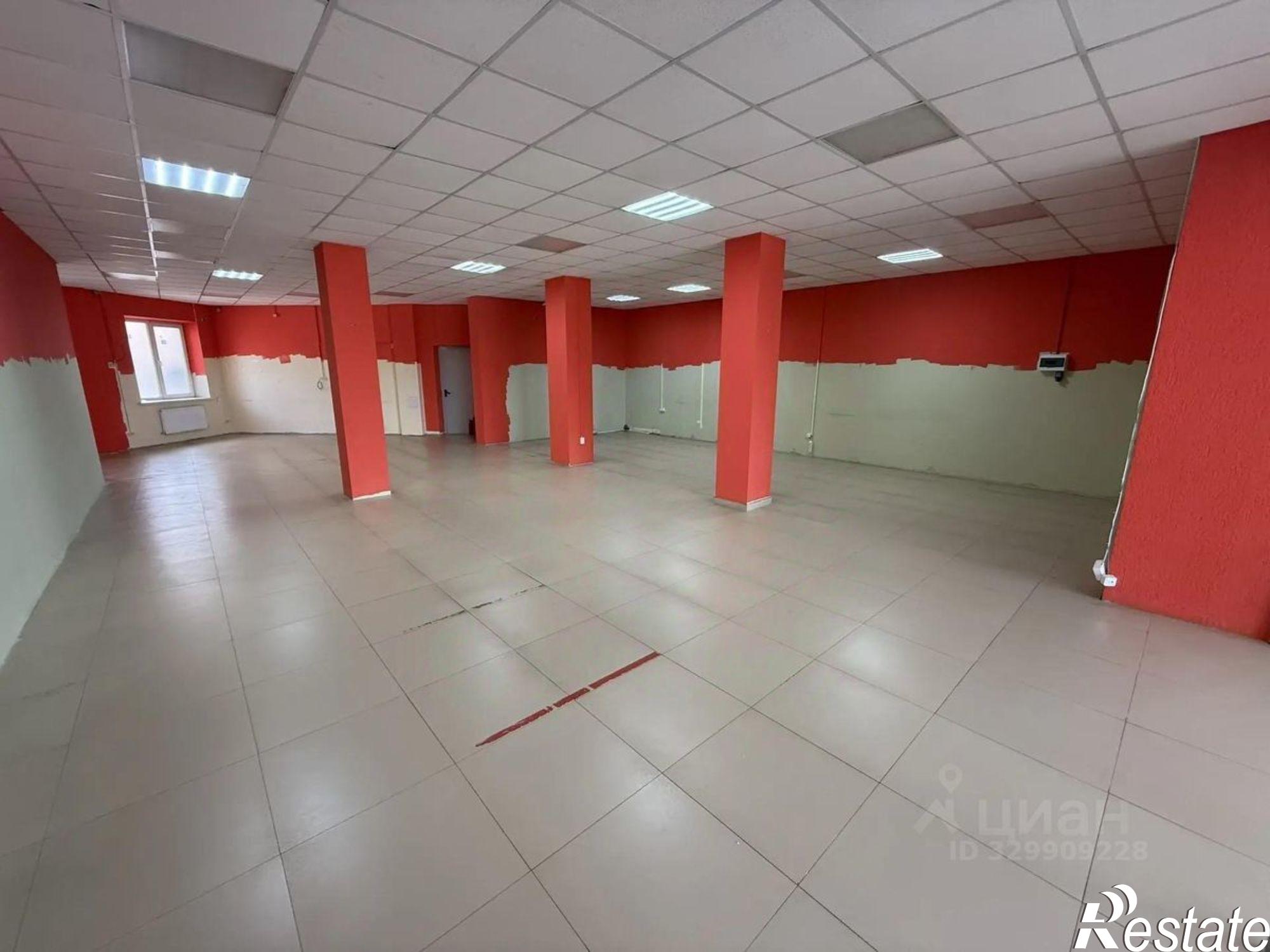 Купить торговое помещение за 24 988 200 рублей на ул Московская, 79/7
