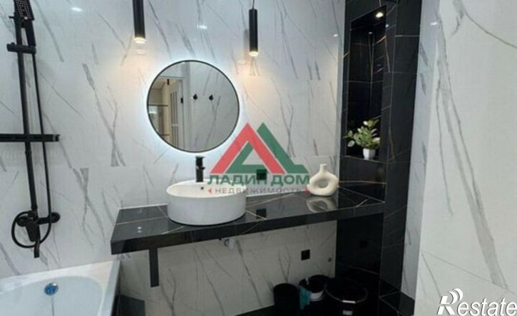 2-комн квартира ул им. Петра Метальникова, 5 1,  д. 5 1,  к. 1