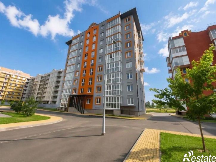 2-комн квартира Карпатская улица, 3