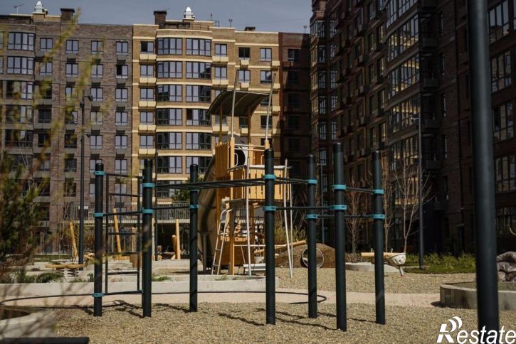 2-комн квартира в новом доме ул им. генерала Корнилова, 14/1,  д. 14/1