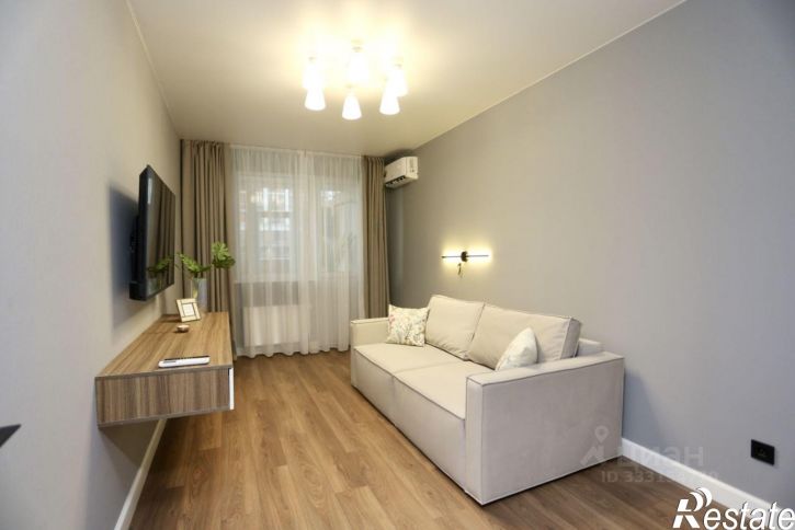 3-комн квартира улица Константина Гондаря, 99