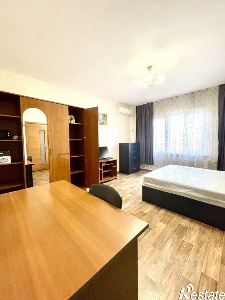 1-комн квартира ул им. Александра Покрышкина, 2/1,  д. 2/1
