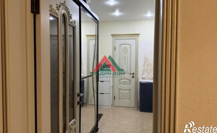 2-комн квартира ул им. Адмирала Серебрякова, 3/1,  д. 3/1