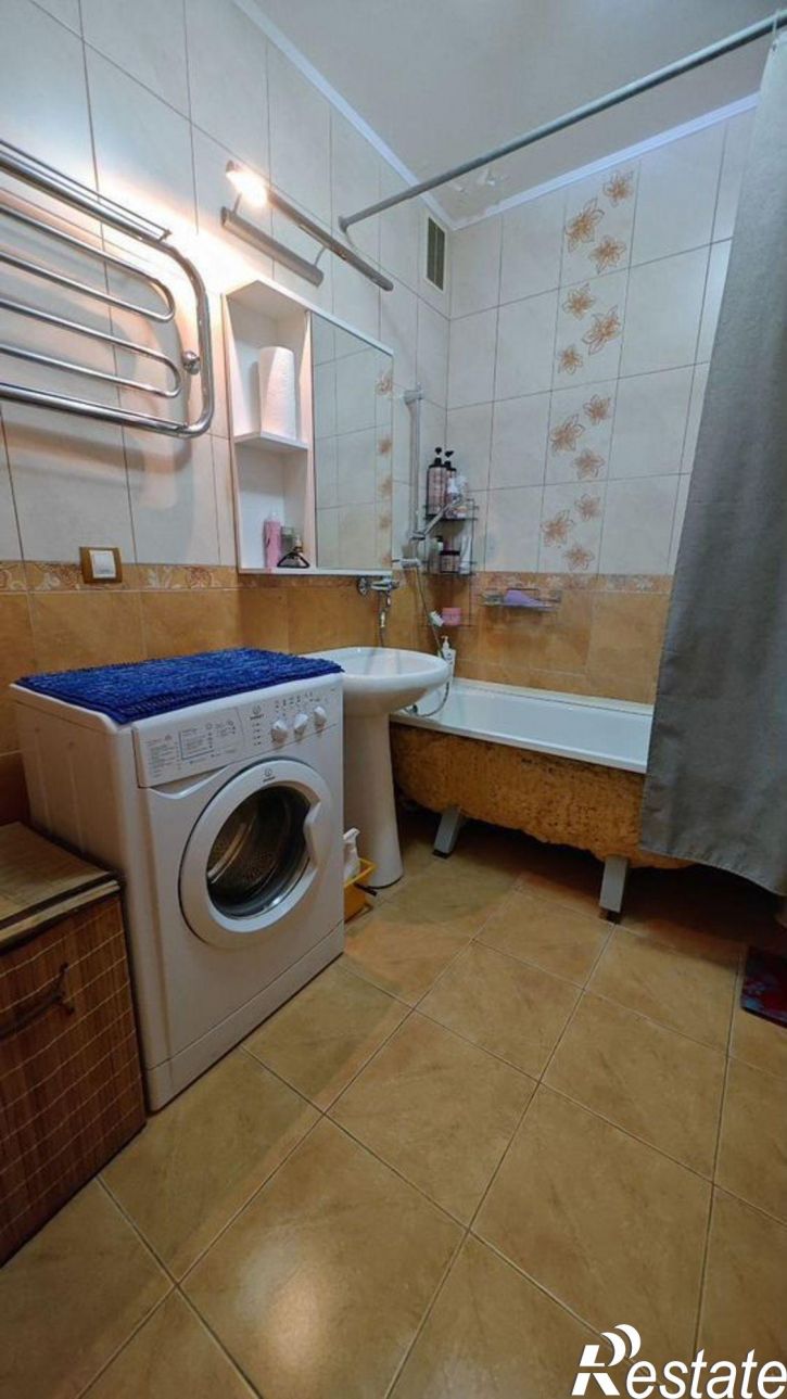 2-комн квартира пр-д им. Репина, 20,  д. 20
