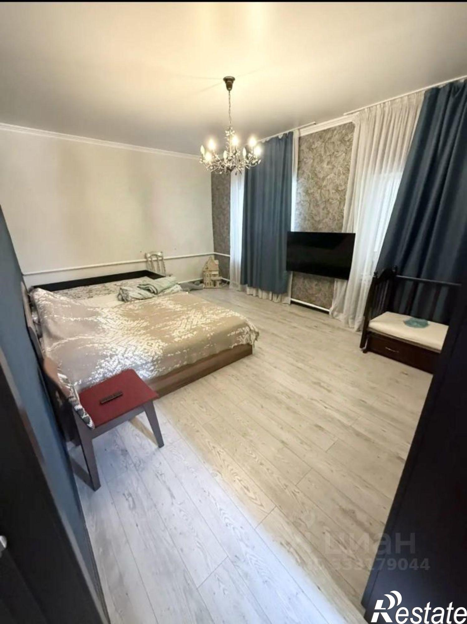 Купить дачу, дом, коттедж за 15 000 000 рублей на ул Труда, 211